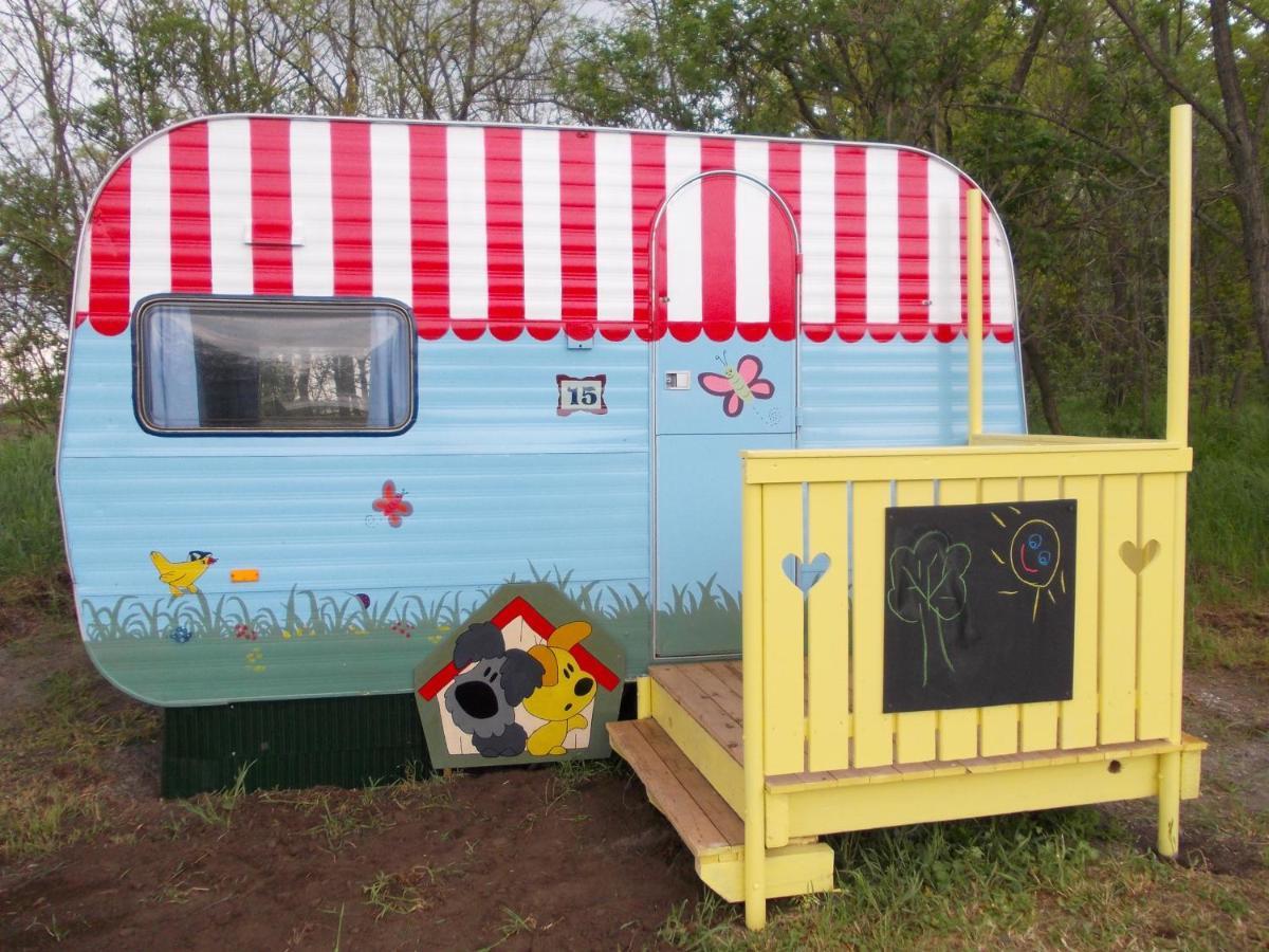 Camping Fantazia Tanya Szentkiraly Exterior photo